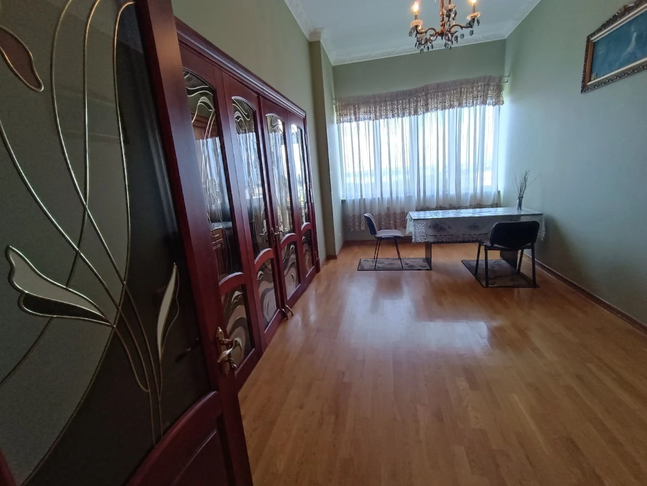 Apartment for sale 126 m² with two underground garages. From owner