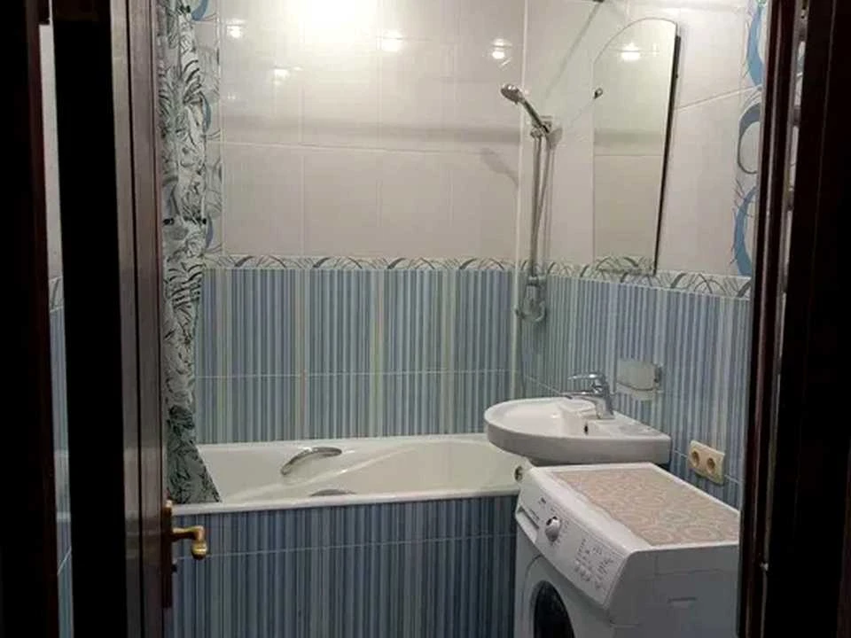 Квартира. Київ, Осіння вулиця