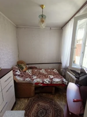 HOUSE for sale on Shtilevaya street. Near Metro shopping center