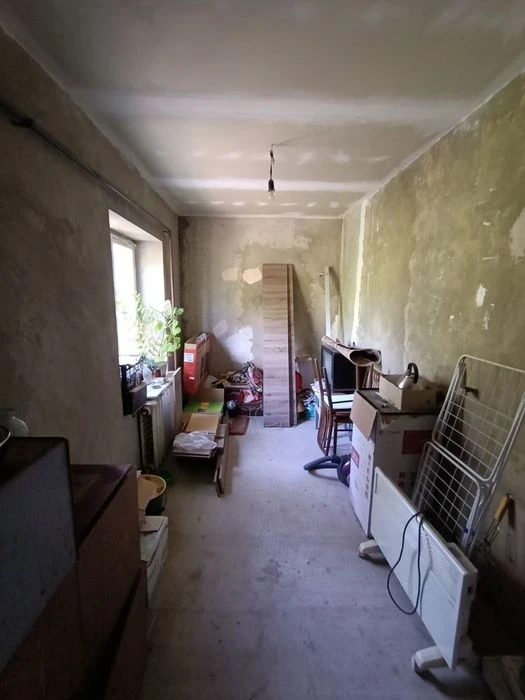 HOUSE for sale on Shtilevaya street. Near Metro shopping center