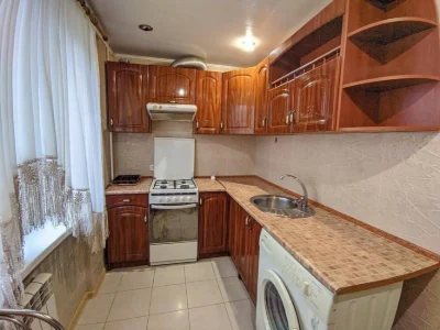 Продам 2 к. кв-ру Космос по ул. Европейская 3/5 ,,бабочка,,
