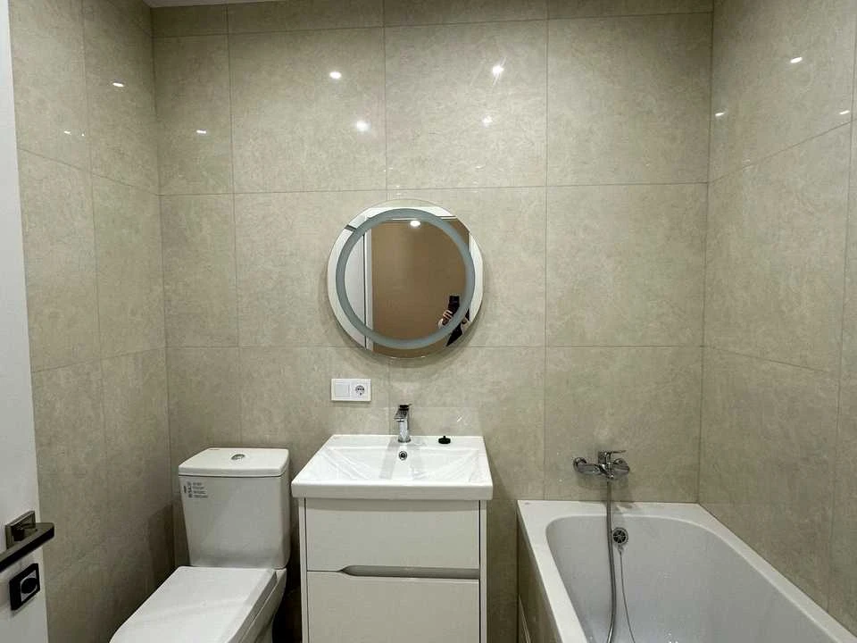 Apartment. Volodymyr Navrotsky Street, Lviv