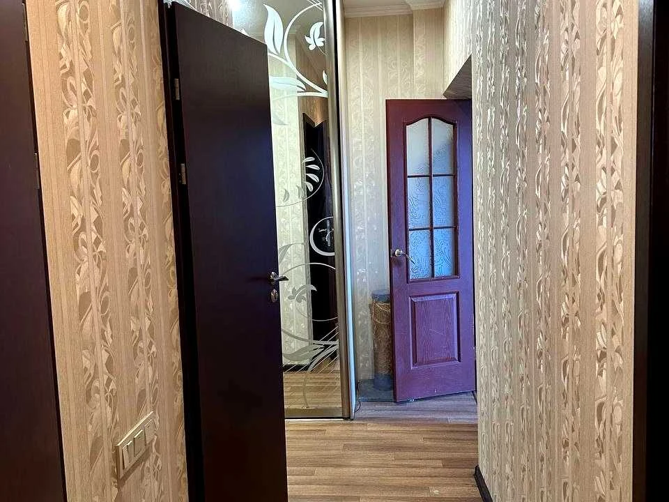 Apartment. Dnipro, Ivan Mazepa Avenue