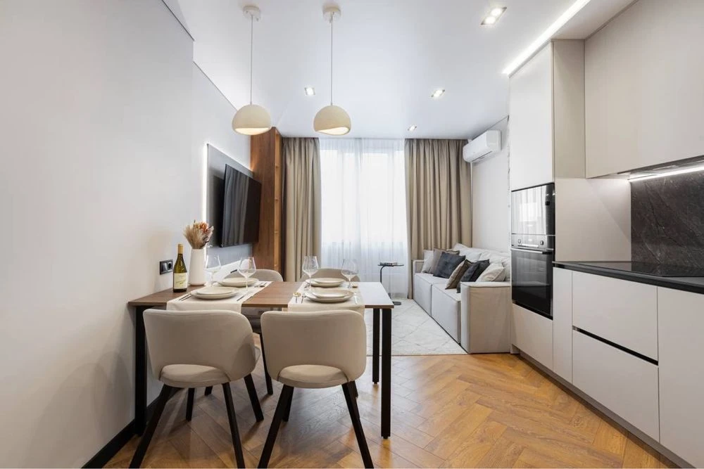85 sq.m. three separate rooms, new renovation Warsaw -3, Warsaw