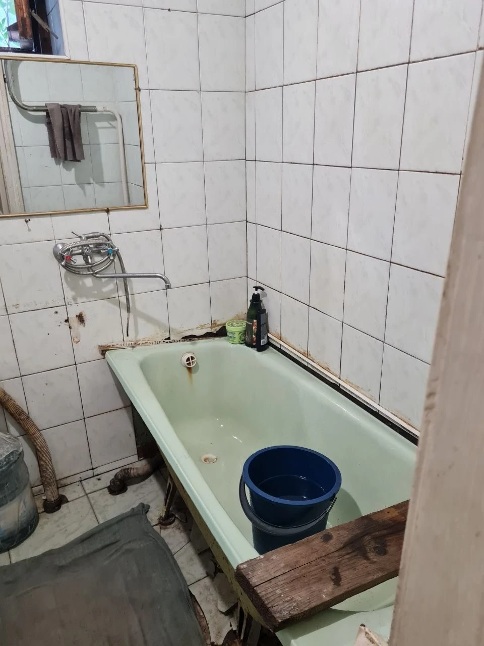 3-room apartment with garage, Pole Street