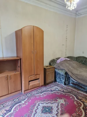3-room apartment with garage, Pole Street