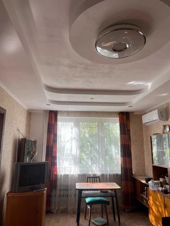 Продам 4-х ком. квартиру  на  Салтовке