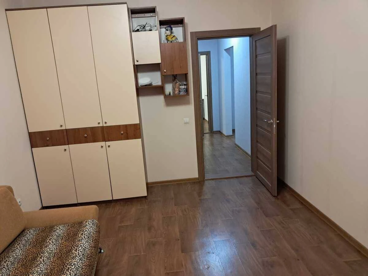 For Long-Term Rent: 1-Bedroom Apartment, Kyiv, Revytsky Street, Дарницкий District