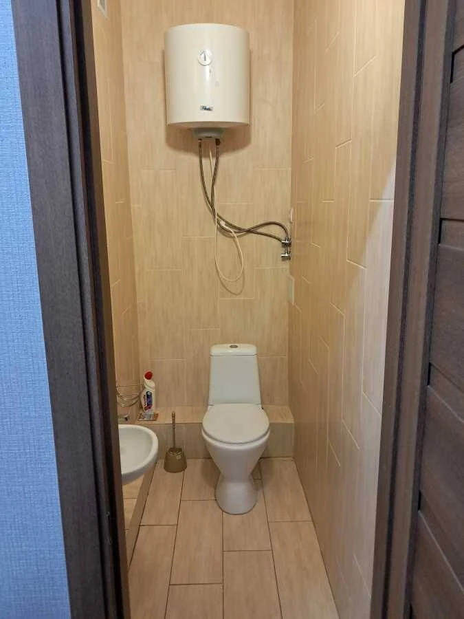 For Long-Term Rent: 1-Bedroom Apartment, Kyiv, Revytsky Street, Дарницкий District
