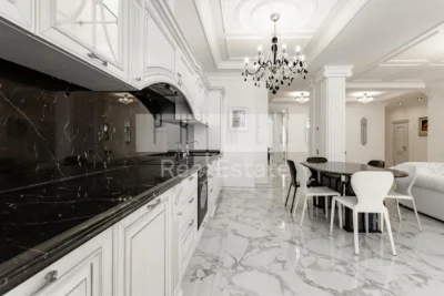 Продаж 3-кімнатного житла 115 м² в ЖК "Новопечерські Липки"