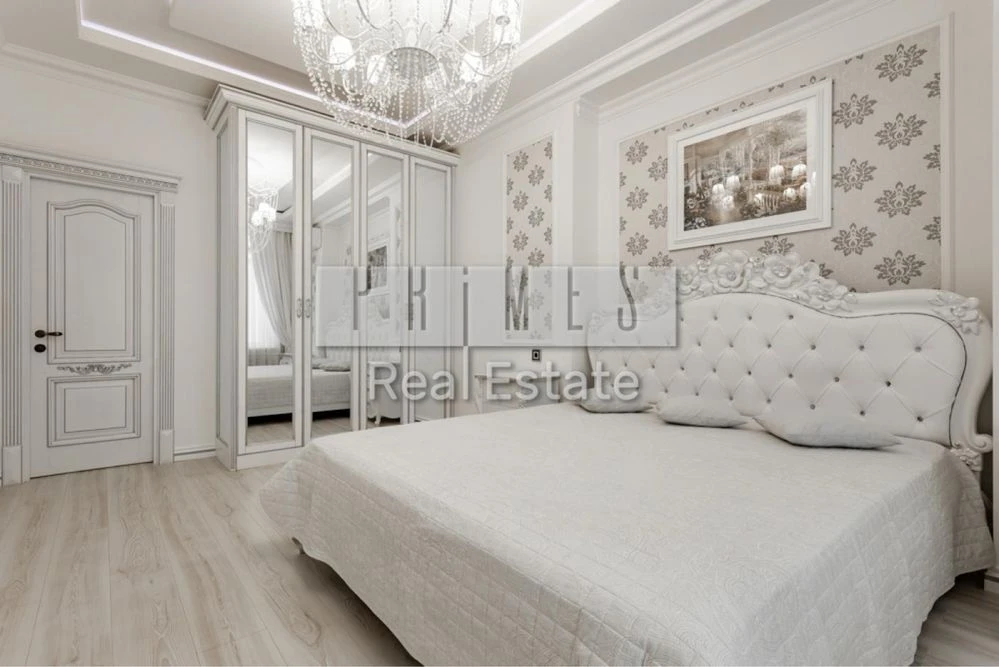 Продаж 3-кімнатного житла 115 м² в ЖК "Новопечерські Липки"