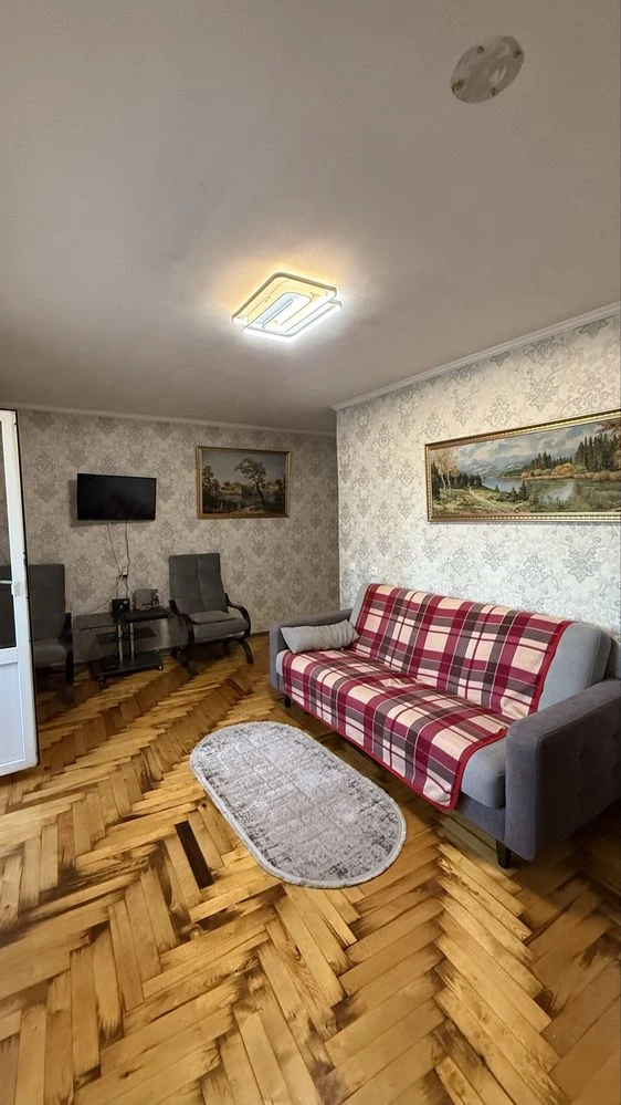 Продам 2-х комнатную квартиру