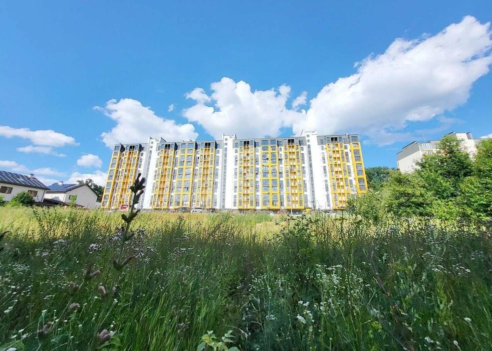 Продаж земельної ділянки під житлову забудову на Поділлі