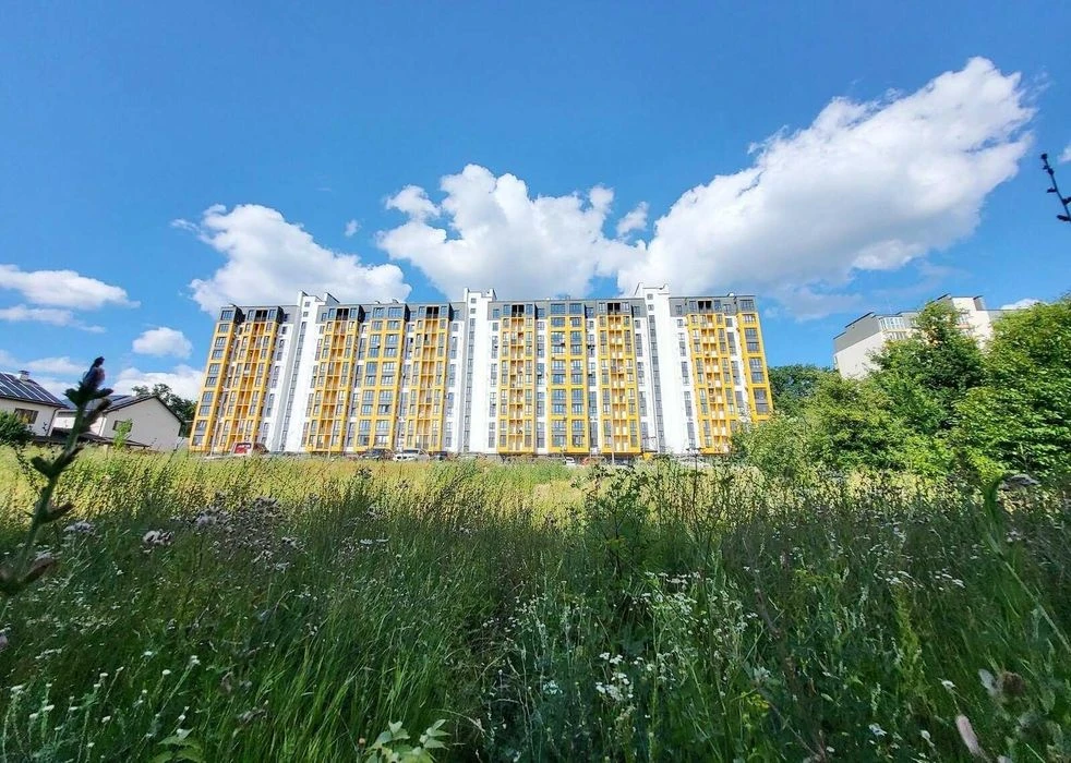 Продаж земельної ділянки під житлову забудову на Поділлі