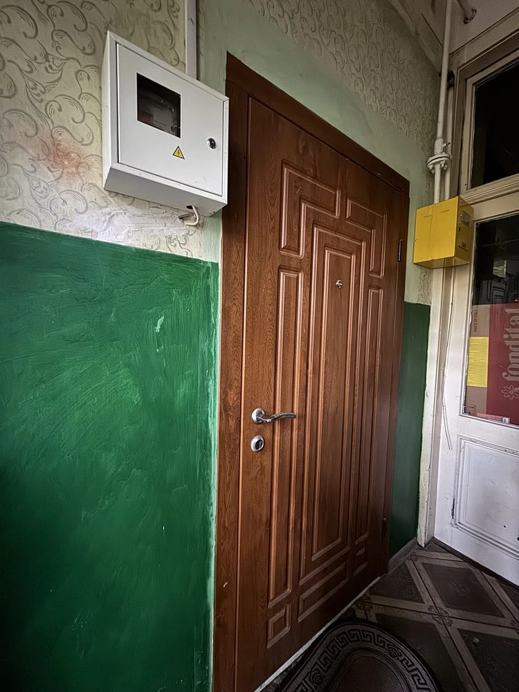 Продажа 1-комнатной квартиры-студии с гаражом! ул. Ольжича