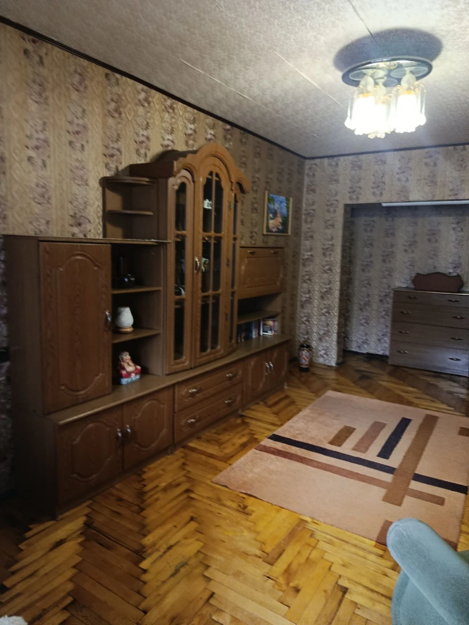 Отличная 2к квартира 4/9этаж.Мебель и техника. Чаривная.