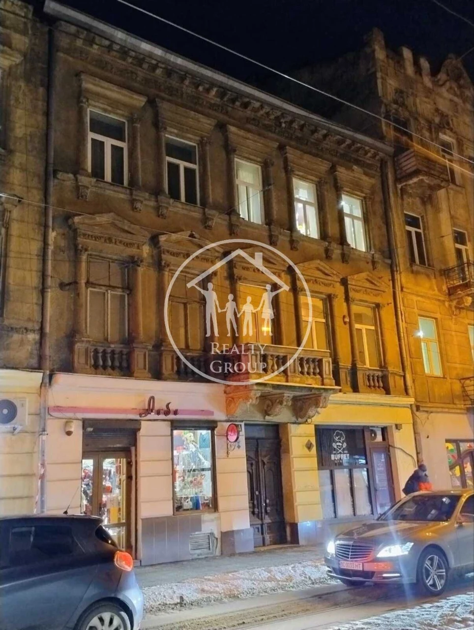 3-bedroom apartment, 110 sq m in the heart of Lviv