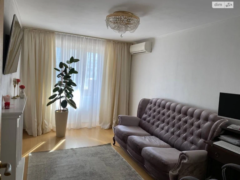 Apartment for Sale in Holosiiv