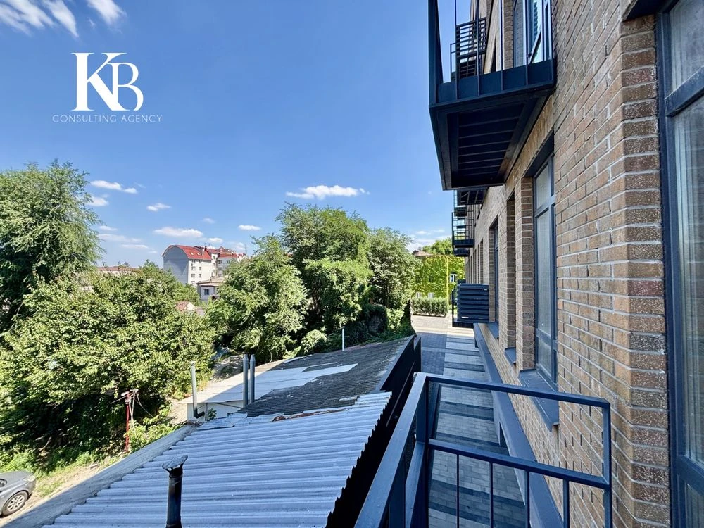 For Sale 2-Bedroom Apartment in the Club House Residential Complex