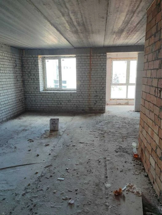 Продам ЖКАРЖАНОВА пр Слобожанский