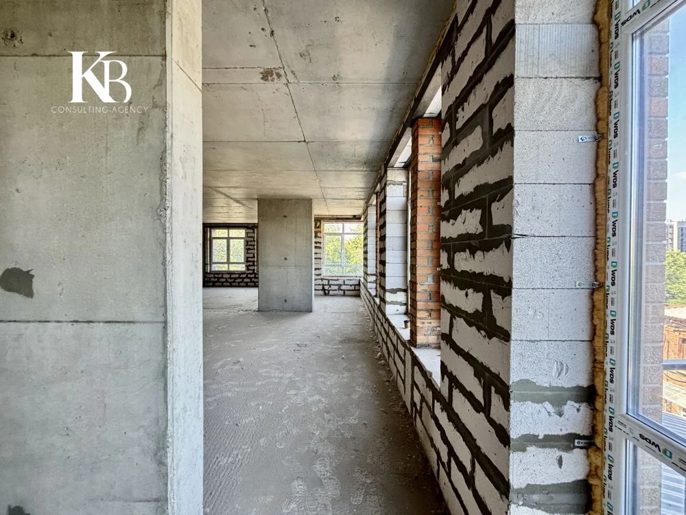 For Sale 2-Bedroom Apartment in the Club House Residential Complex