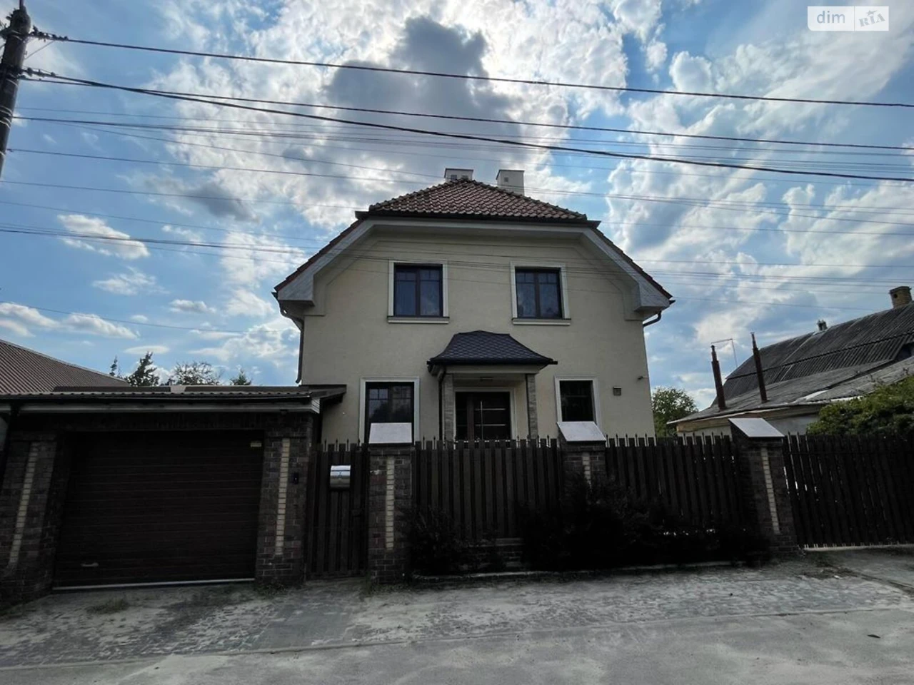 Long-Term Rental House in the Village of Шевченка