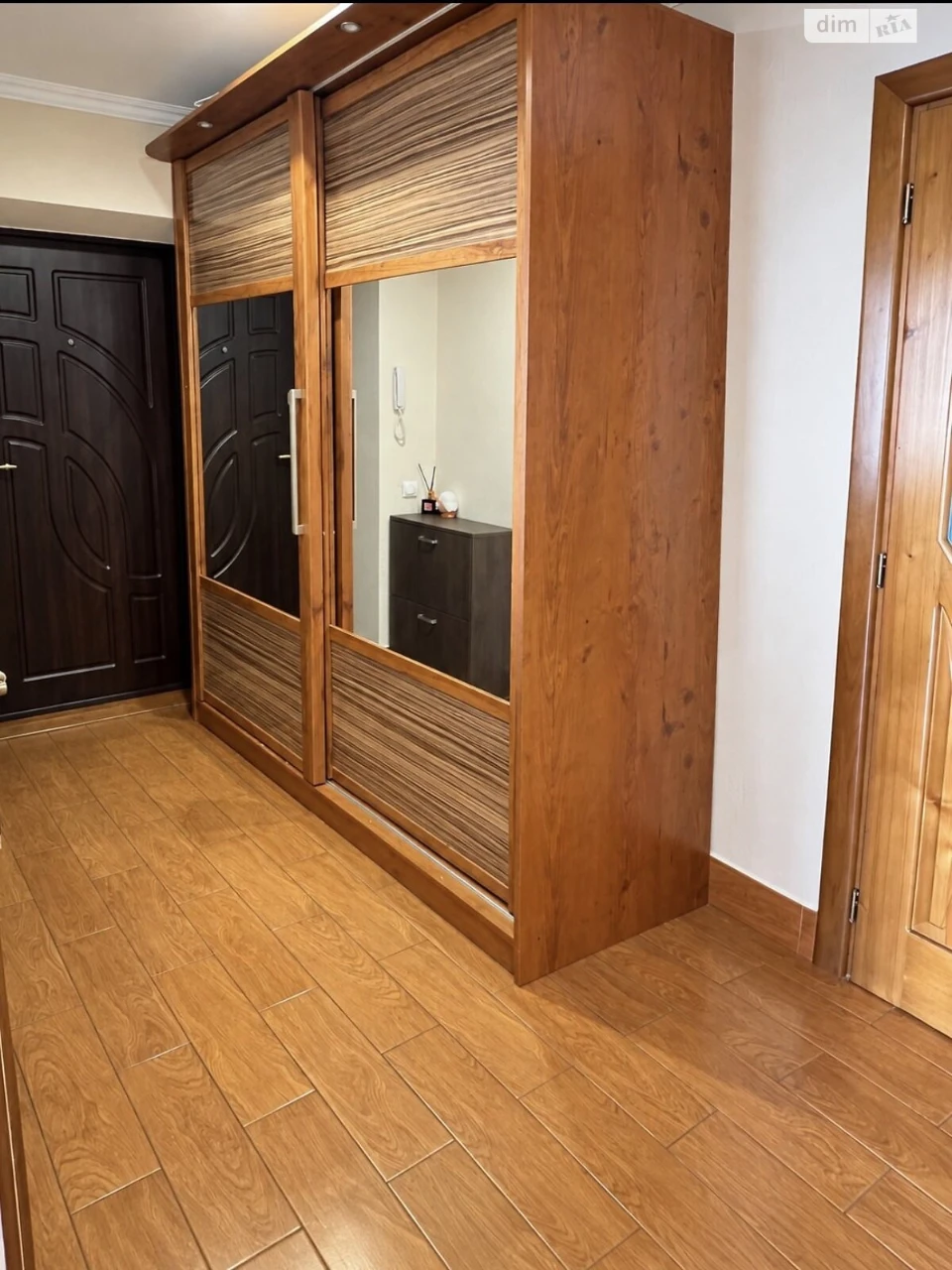 Apartment for Sale - Girka
