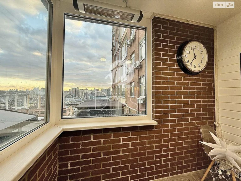 Apartment for Sale - Шевchenkivsky District