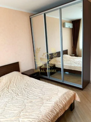 Продаж 2-кімнальної квартири (64 м²) на вулиці Бориспільській