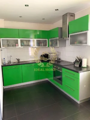 Продаж 2-кімнальної квартири (64 м²) на вулиці Бориспільській