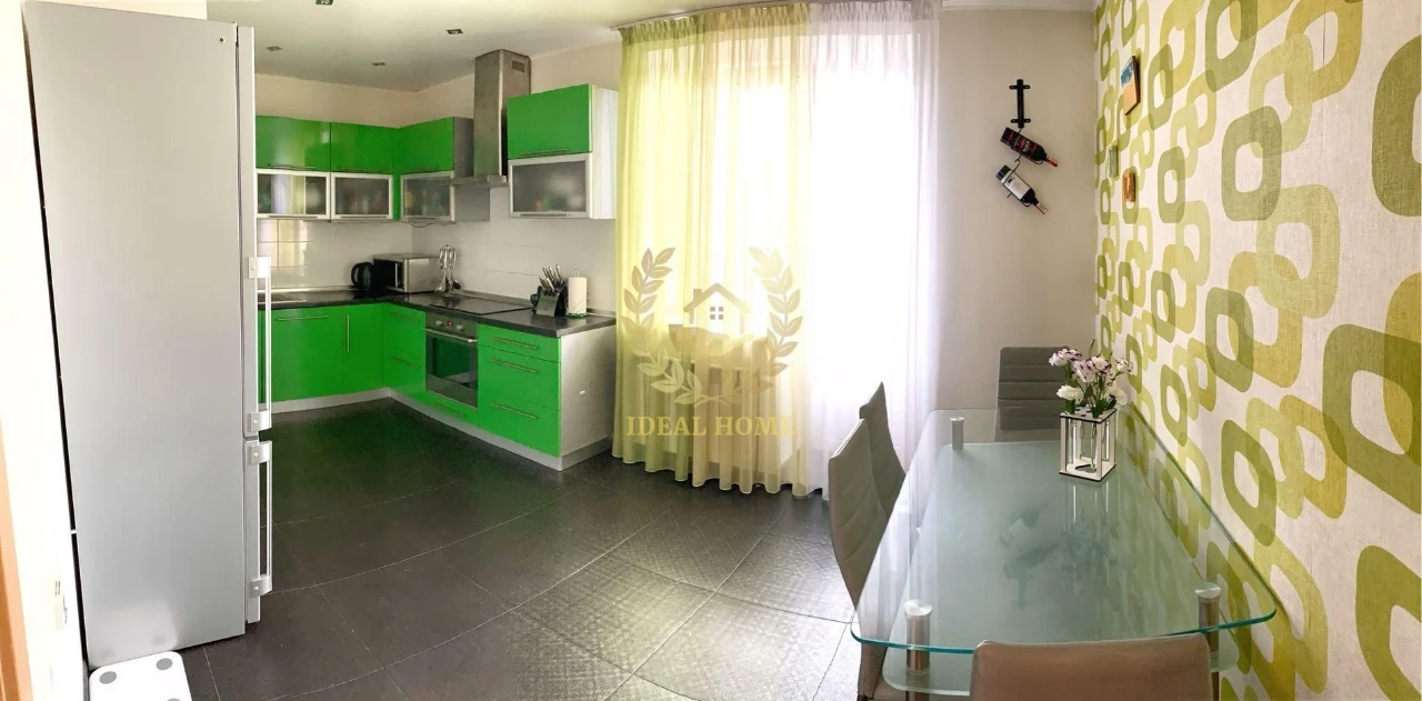 Продаж 2-кімнальної квартири (64 м²) на вулиці Бориспільській