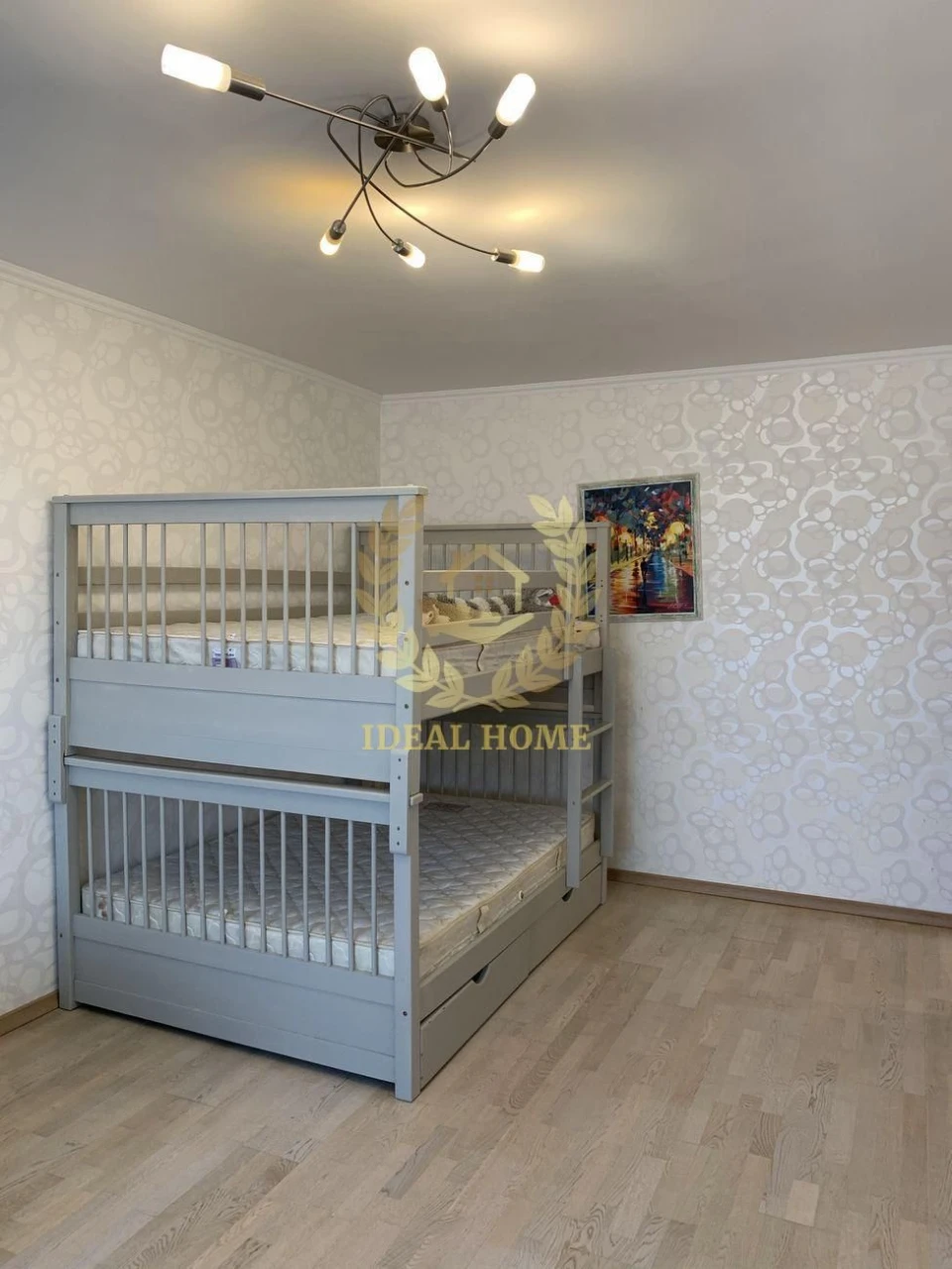 Продаж 2-кімнальної квартири (64 м²) на вулиці Бориспільській