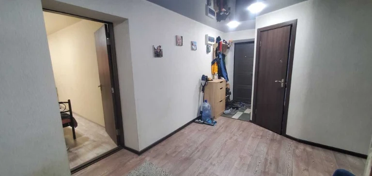 продам 2комн квартиру в Александровском районе, проспект Соб