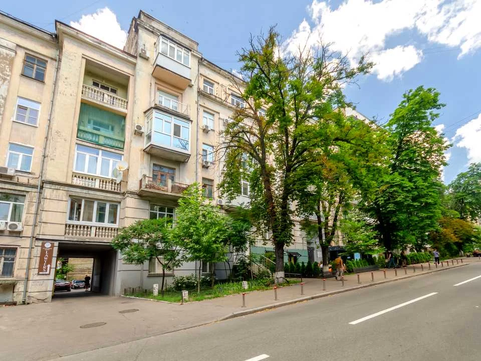 Квартира. Киев, Панковская улица