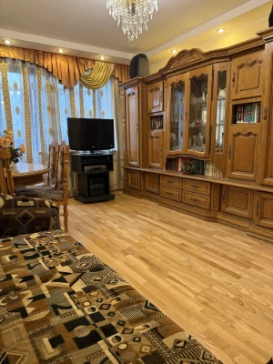 For Sale 3 room apartment on Kalinova Street