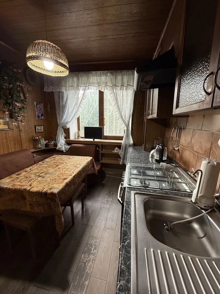 For Sale 3 room apartment on Kalinova Street