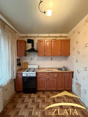 Продажа 1-комнатной квартиры в центре на Набережной