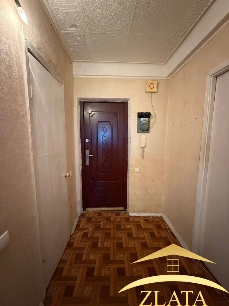 Продажа 1-комнатной квартиры в центре на Набережной