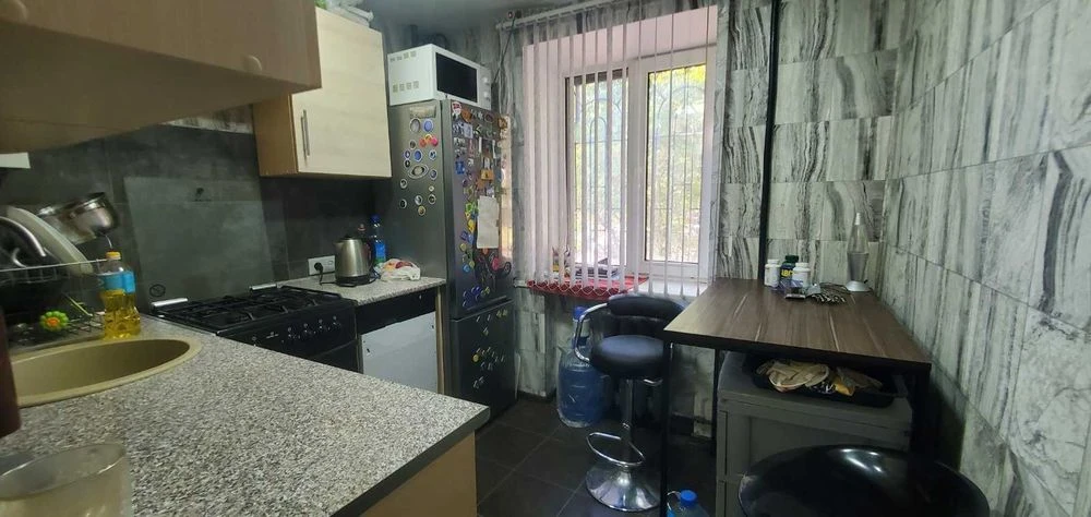 продам 2комн квартиру в Александровском районе, проспект Соб