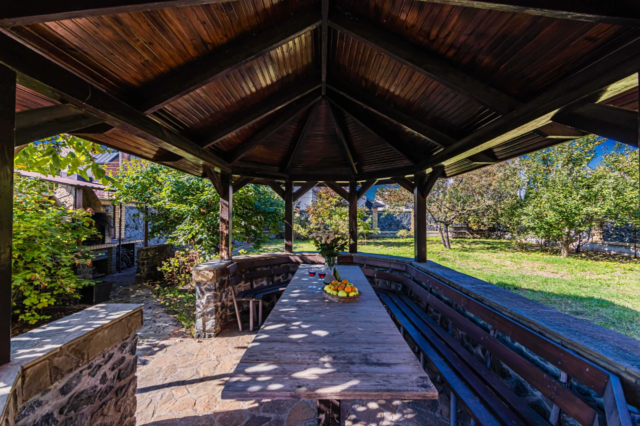 Sale of a house 223 sq m, Kyiv, ST Chornobylets, 7.5 acres, in a good location