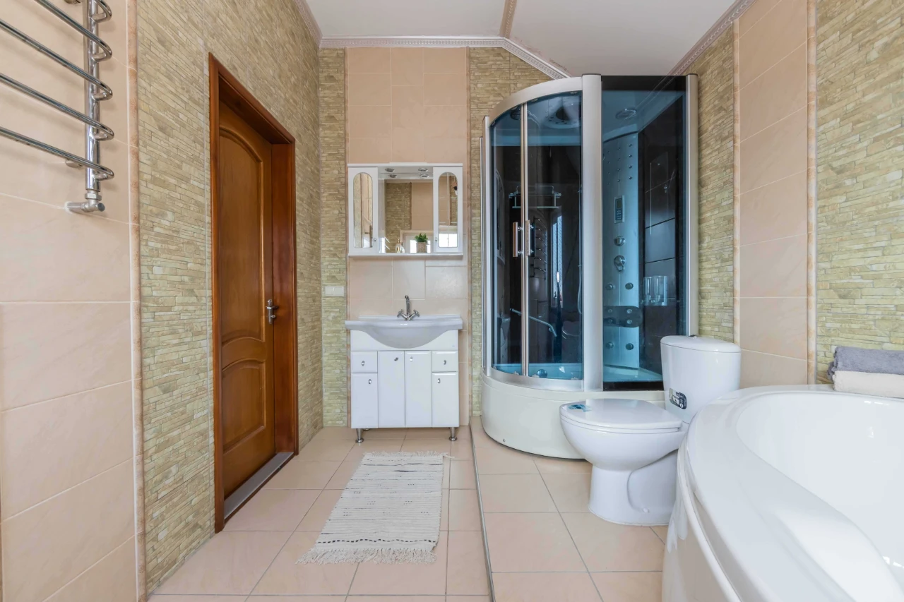 Sale of a house 223 sq m, Kyiv, ST Chornobylets, 7.5 acres, in a good location