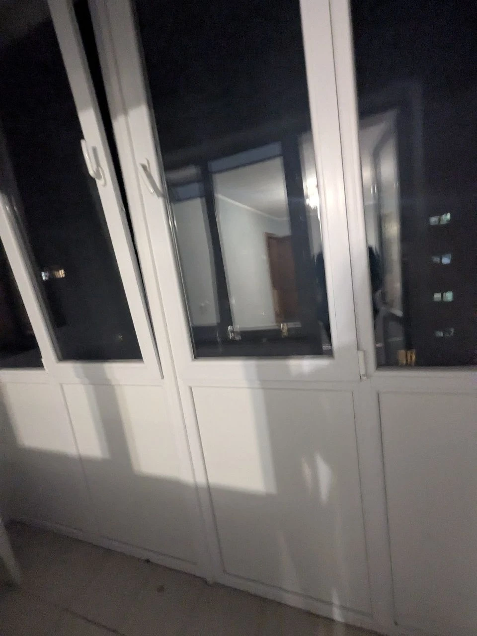 Urgent sale of 1 room apartment on Sorokteya street near Park