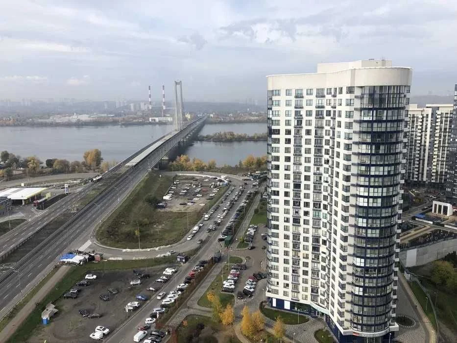Видова 1к квартира 43м ЖК Славутич Зарічна 2хв Славутич!