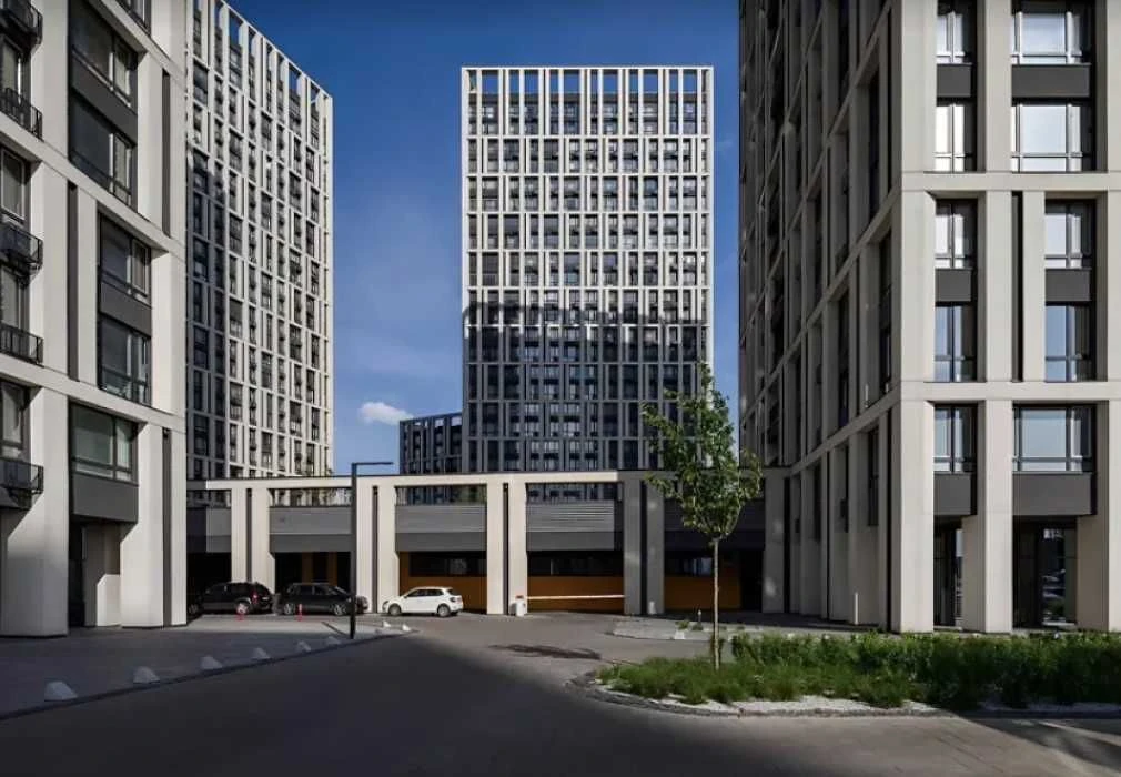 Видова 1к квартира 43м ЖК Славутич Зарічна 2хв Славутич!