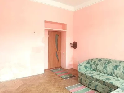 For Sale: Full 1-bedroom apartment on Zalesnicha Street