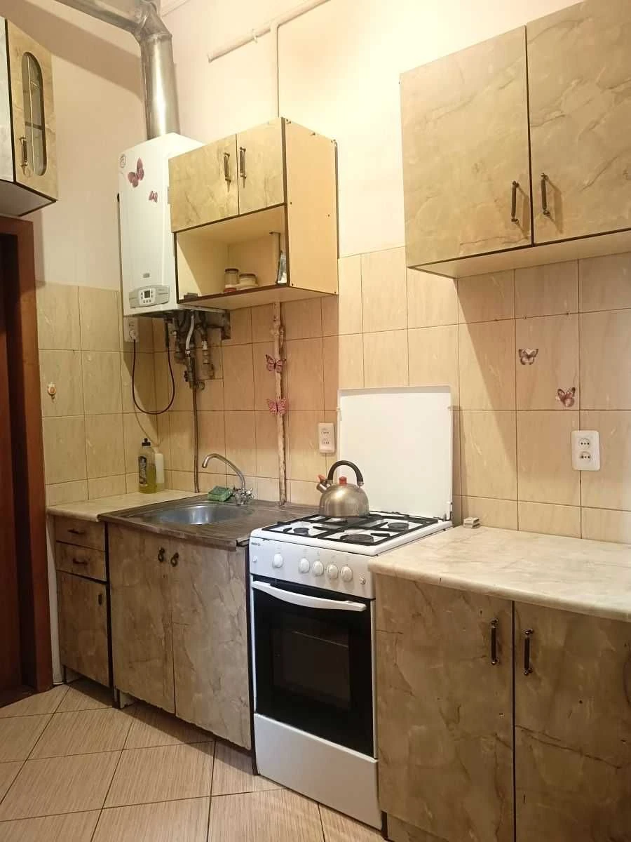 For Sale: Full 1-bedroom apartment on Zalesnicha Street