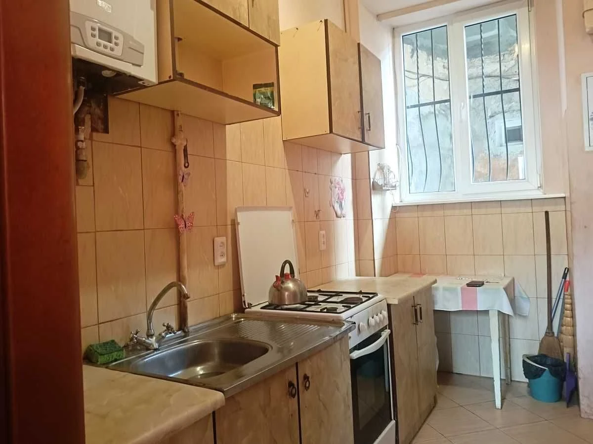 For Sale: Full 1-bedroom apartment on Zalesnicha Street
