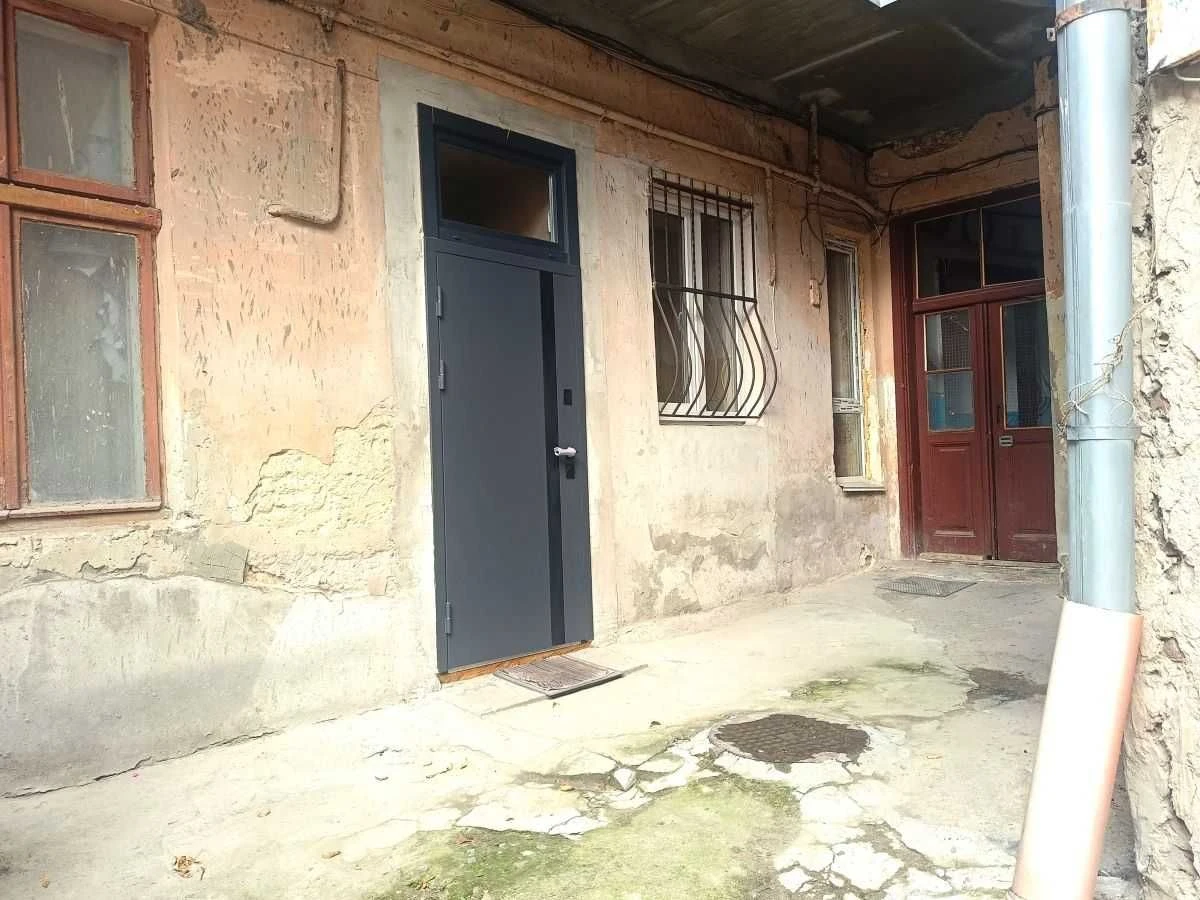 For Sale: Full 1-bedroom apartment on Zalesnicha Street