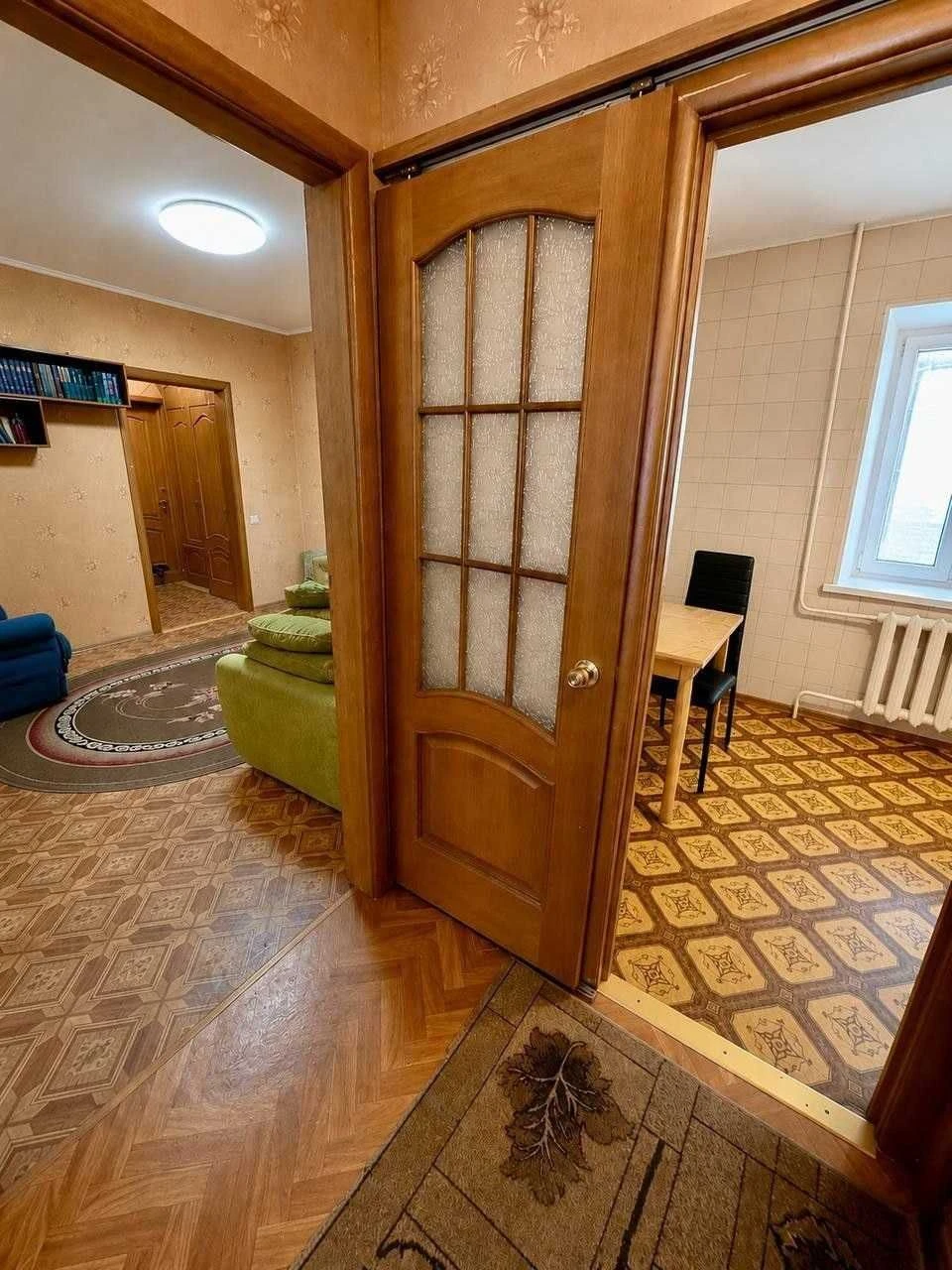 For Sale: Beautiful 3-bedroom apartment near Zhytomyr metro station