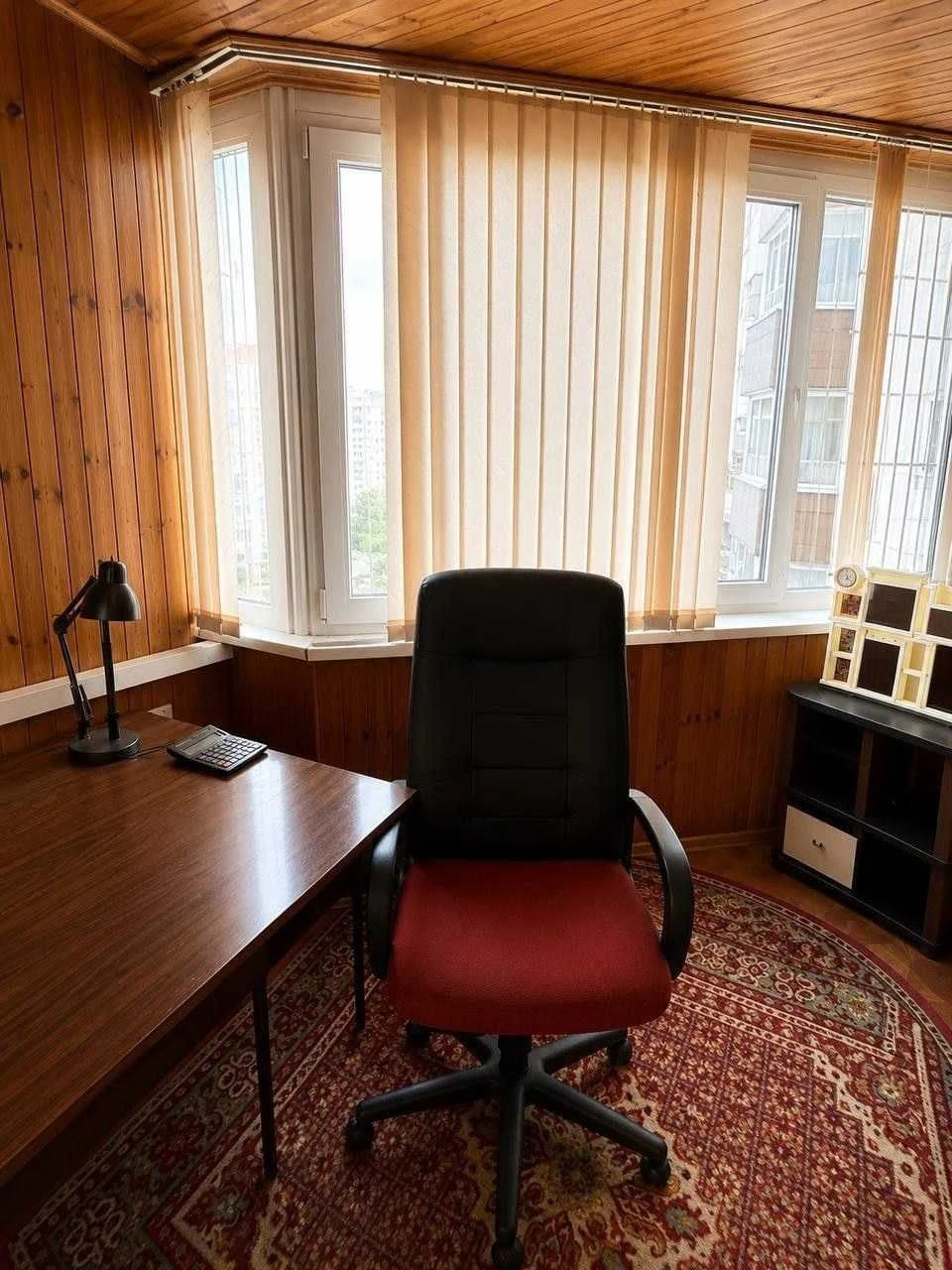For Sale: Beautiful 3-bedroom apartment near Zhytomyr metro station